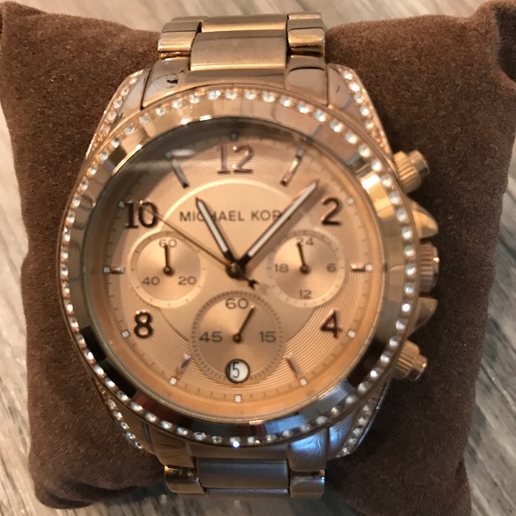 Michael Kors Rose Gold Watch | Embellished Bezel | Big Face - Picture 7 of 13